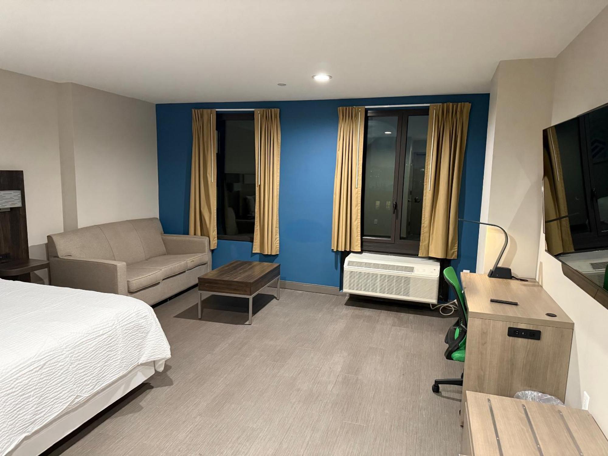 ניו יורק Holiday Inn Express & Suites מראה חיצוני תמונה