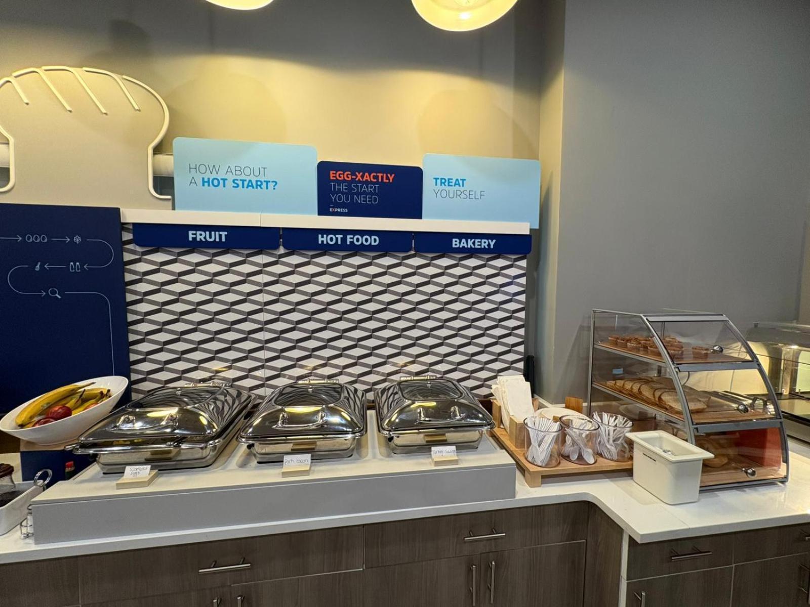 ניו יורק Holiday Inn Express & Suites מראה חיצוני תמונה
