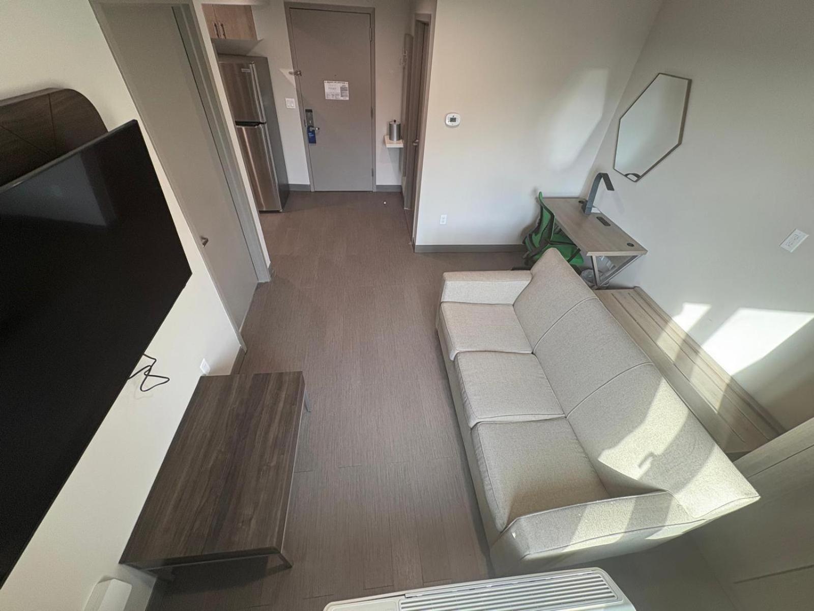 ניו יורק Holiday Inn Express & Suites מראה חיצוני תמונה